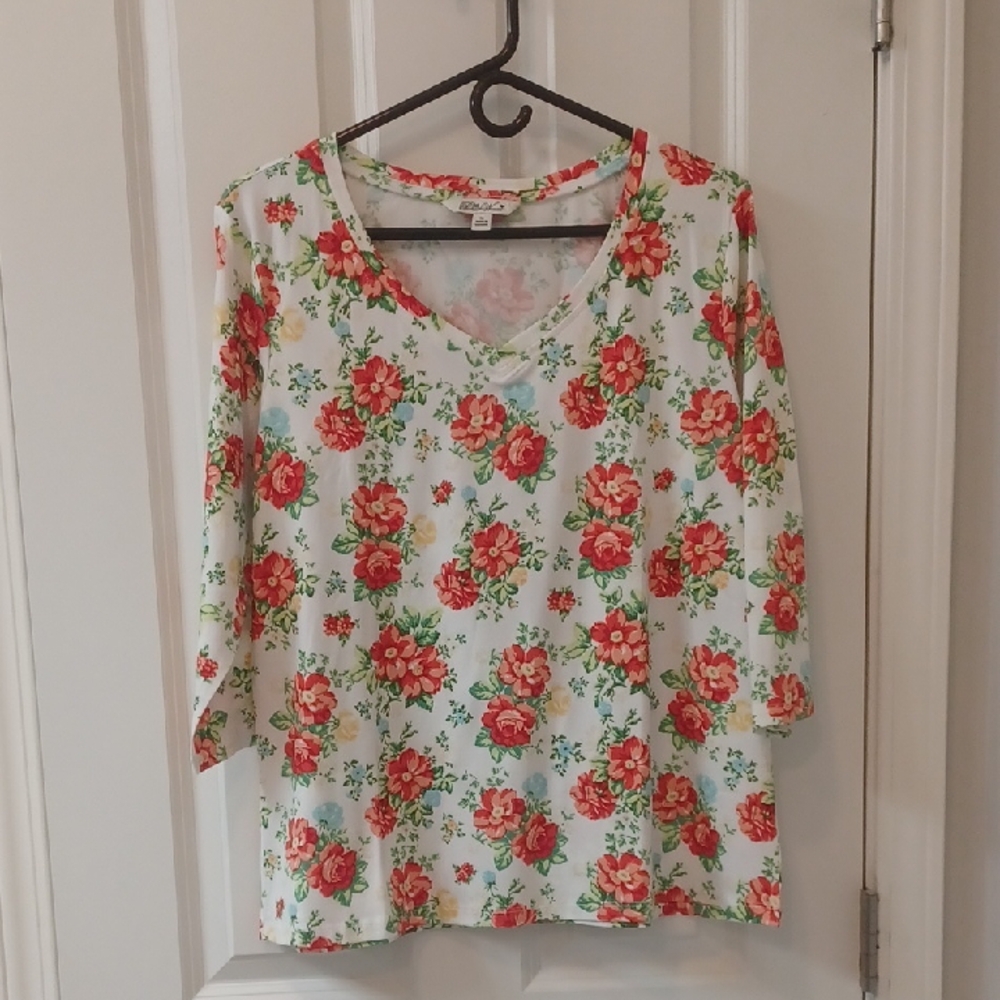 NEW w/o tags PIONEER WOMAN TEE SHIRT